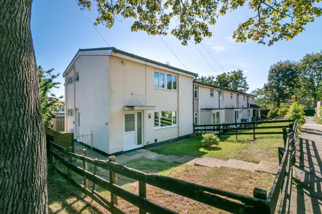 Hillcrest Lodge Stevenage Exteriör bild